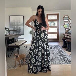 VICI Indy Abstract Plunging Neckline Maxi Dress